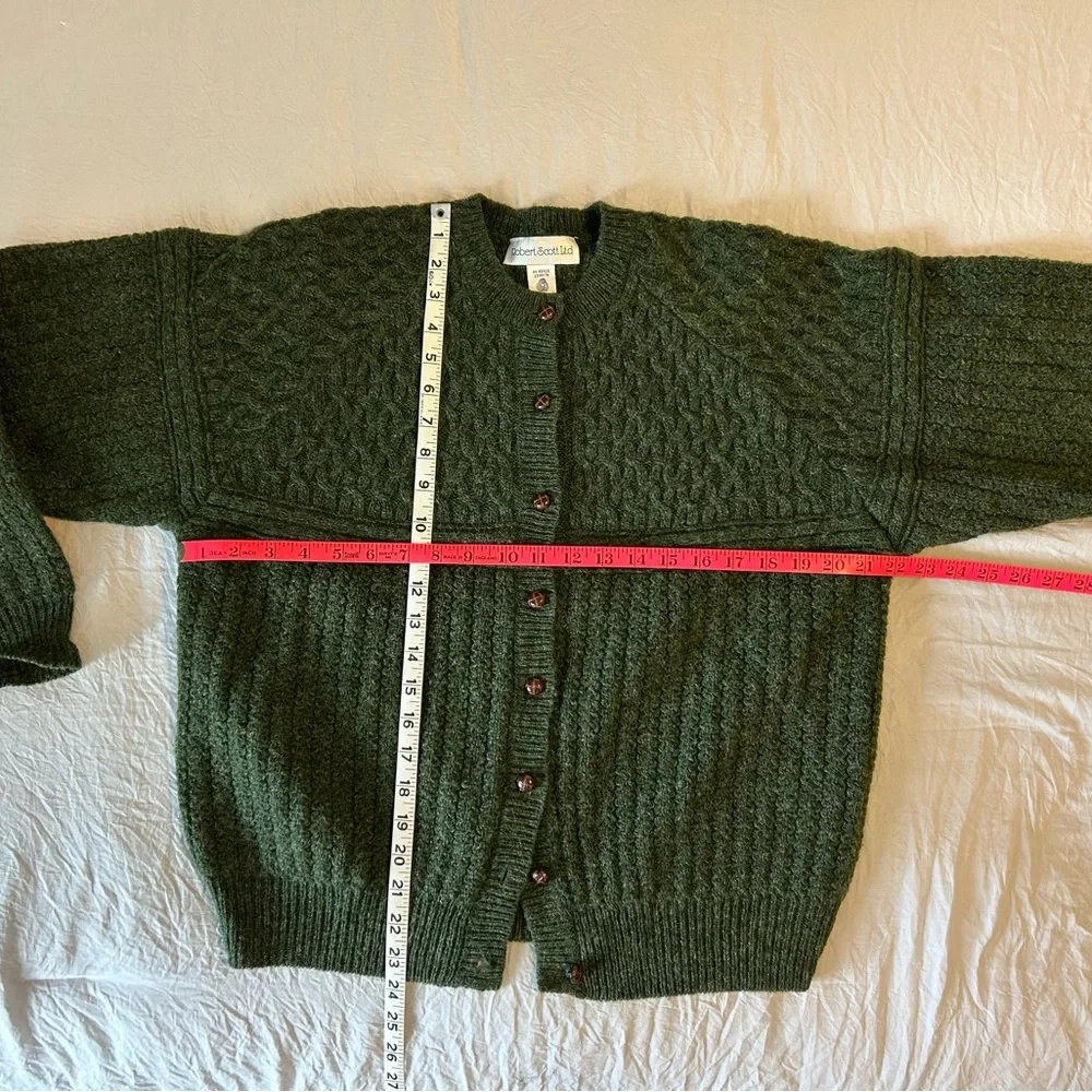 Vintage XL Women's Robert Scott LtD 100% Wool Green Sweater - Picture 4 of 6